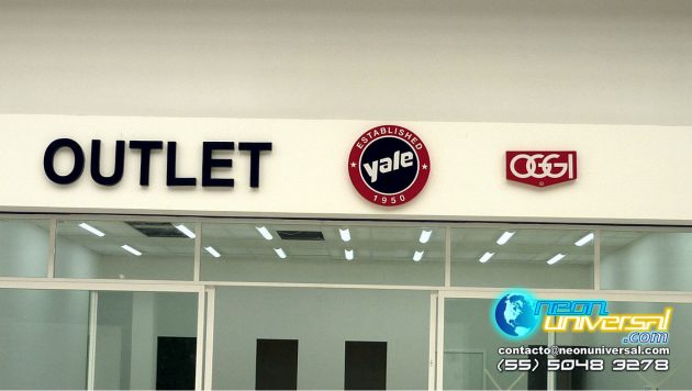 Imagen corporativa Yale